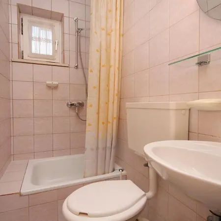 Studio Duce 5973a 아파트 두기라트